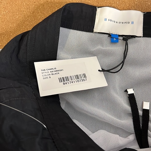 SOLID & STRIPED THE CHARLIE SHORT BLACK UNISEX - Picture 6 of 16